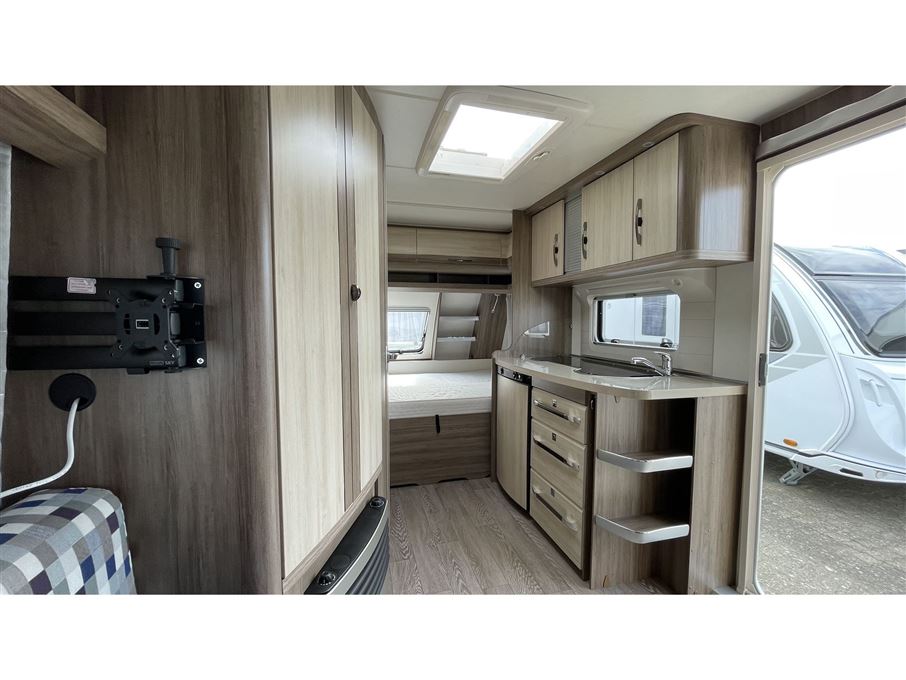 Hobby De Luxe 455 UF
